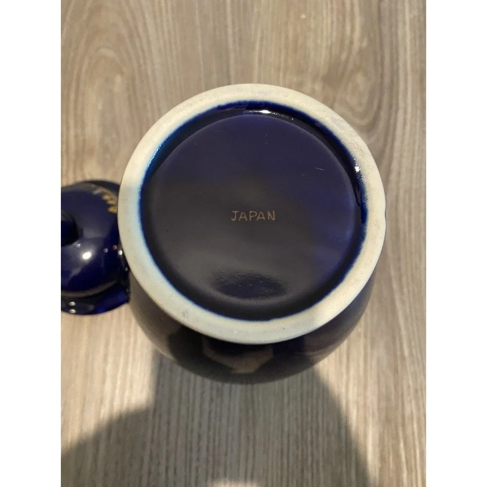 Vintage Blue Ginger Jar 8.5